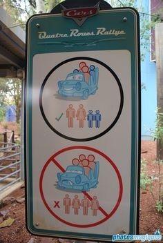 Диснейленд в Париже таблички